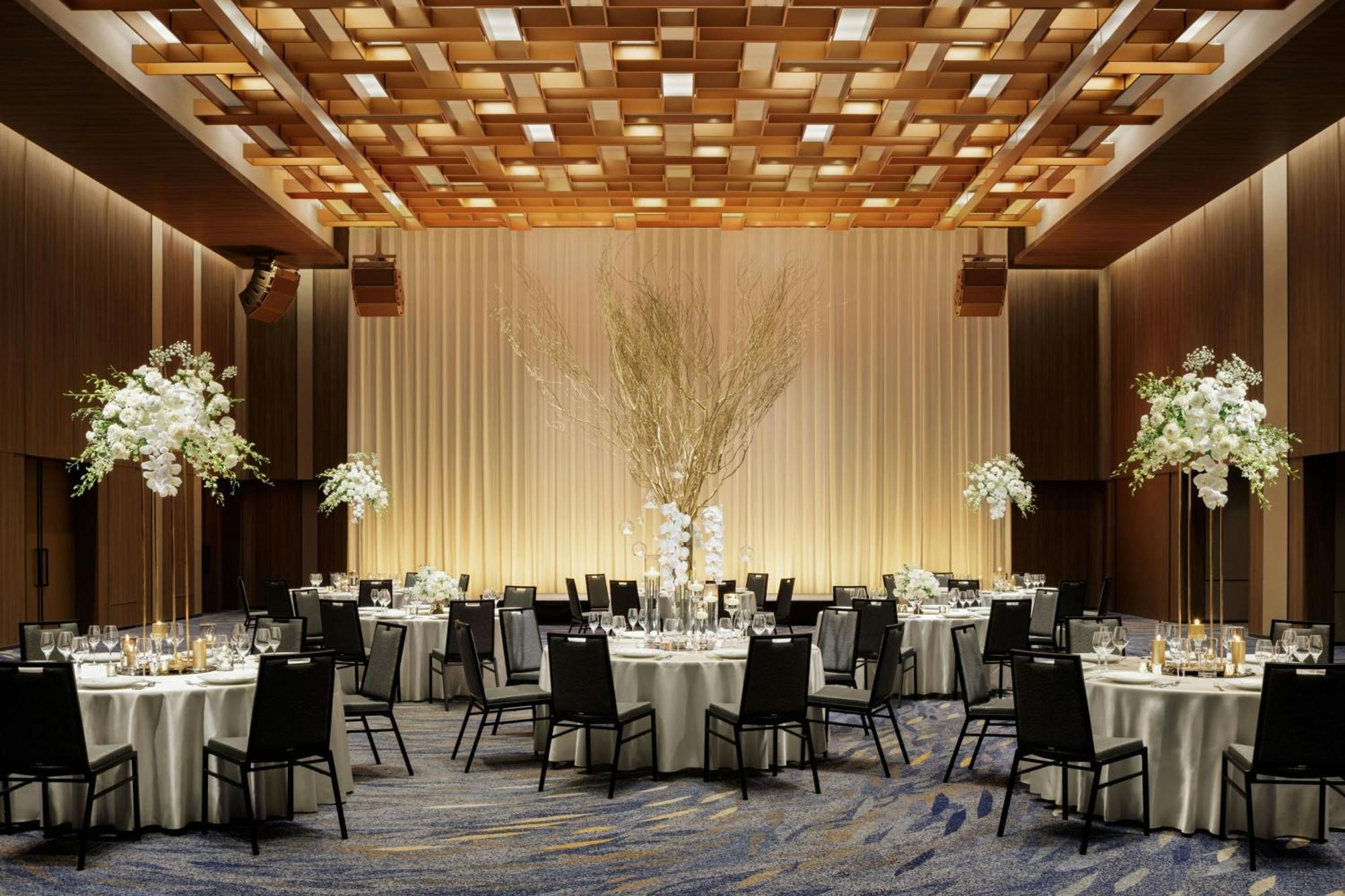 The Osaka Station Hotel, Autograph Collection Eksteriør billede